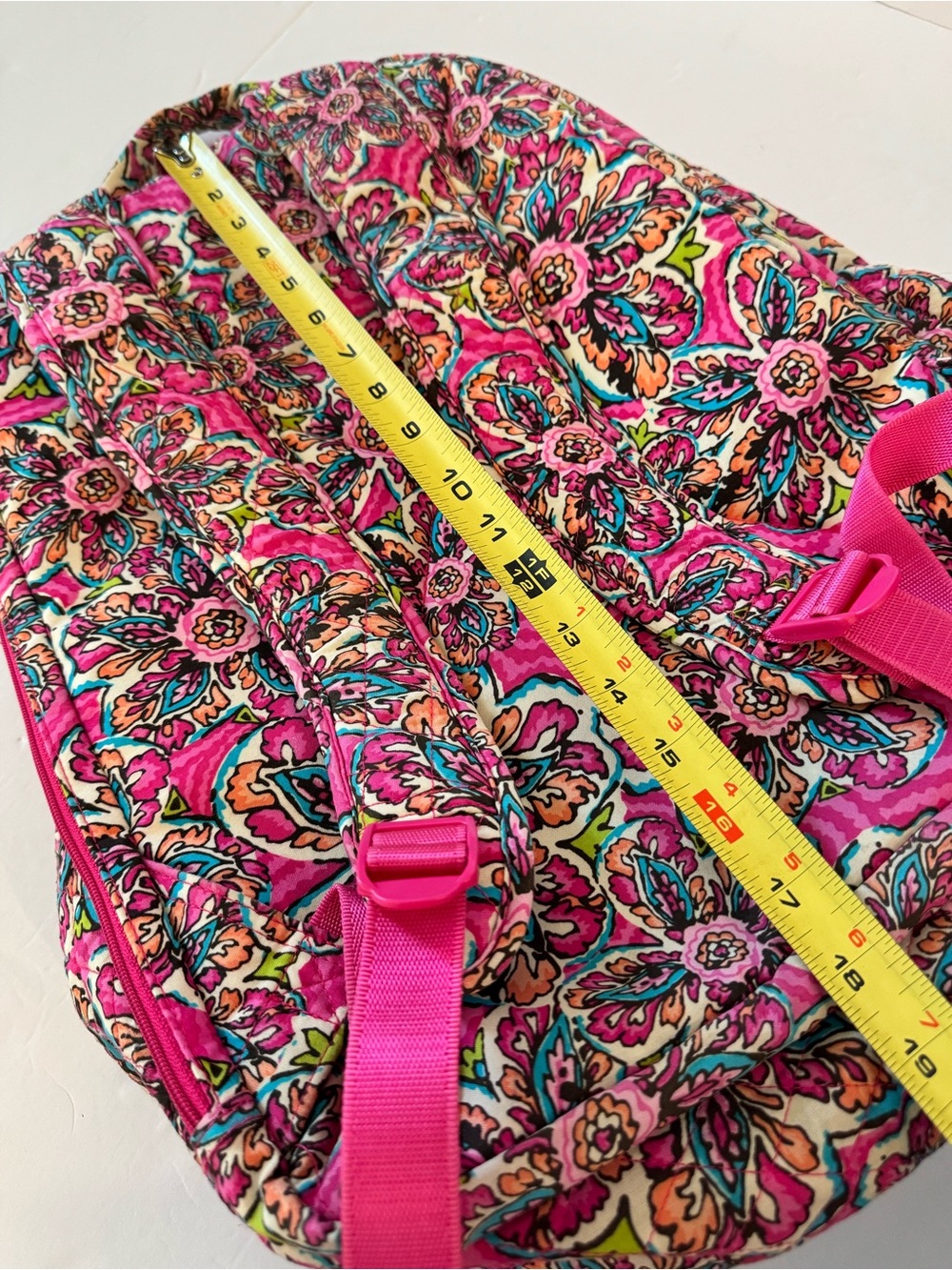 Vera Bradley Essential Backpack Resort Medallion Quilted Cotton Laptop Retired - Picture 14 of 16